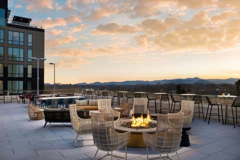 Moxy Asheville, Hotel in Asheville