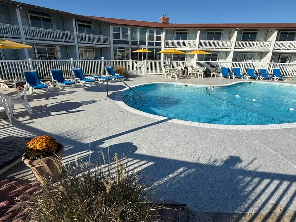 Seahawk Inn & Villas, Hotel in Pine Knoll Shores
