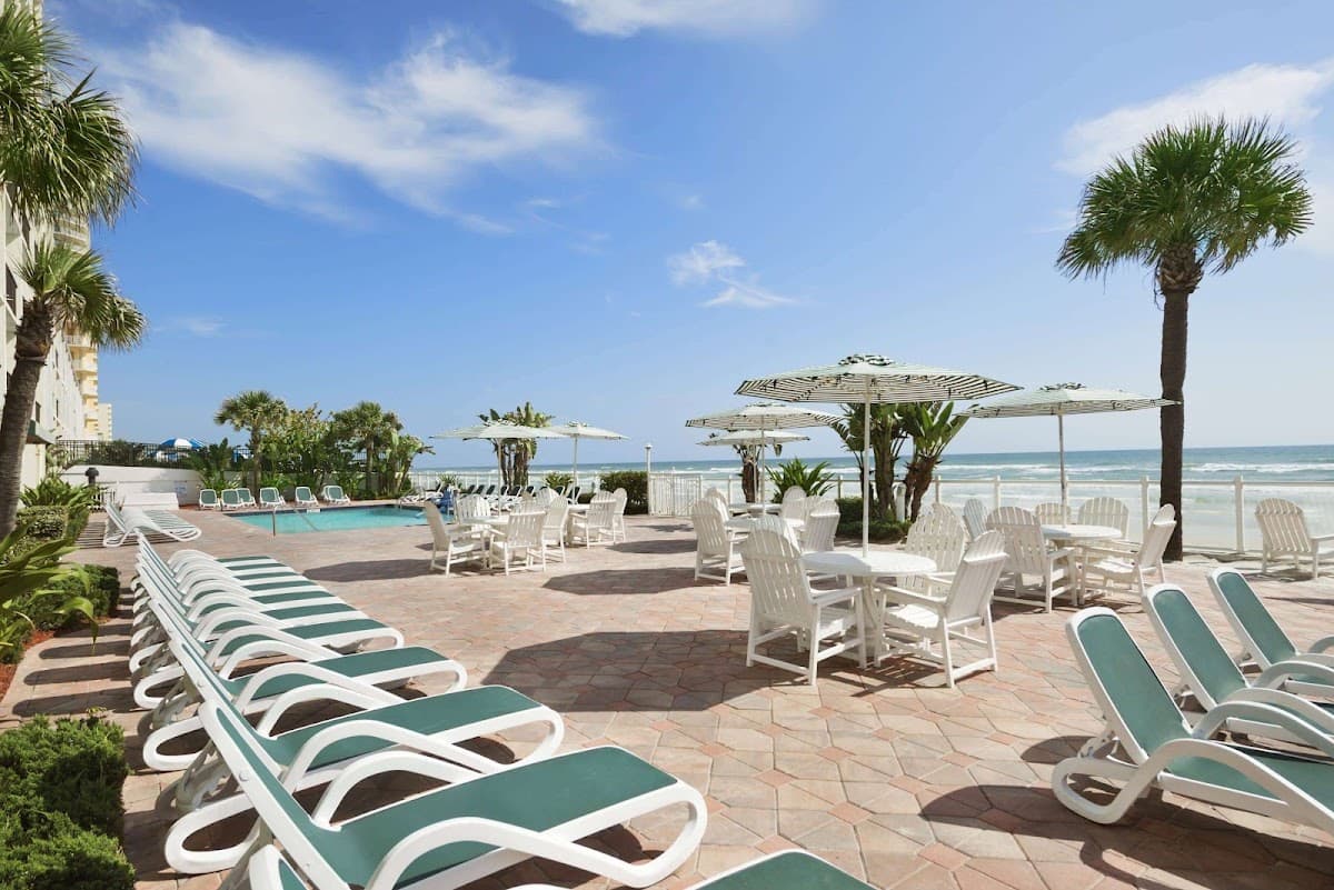 Days Inn by Wyndham Daytona Oceanfront, Hotel in Daytona Beach Shores
