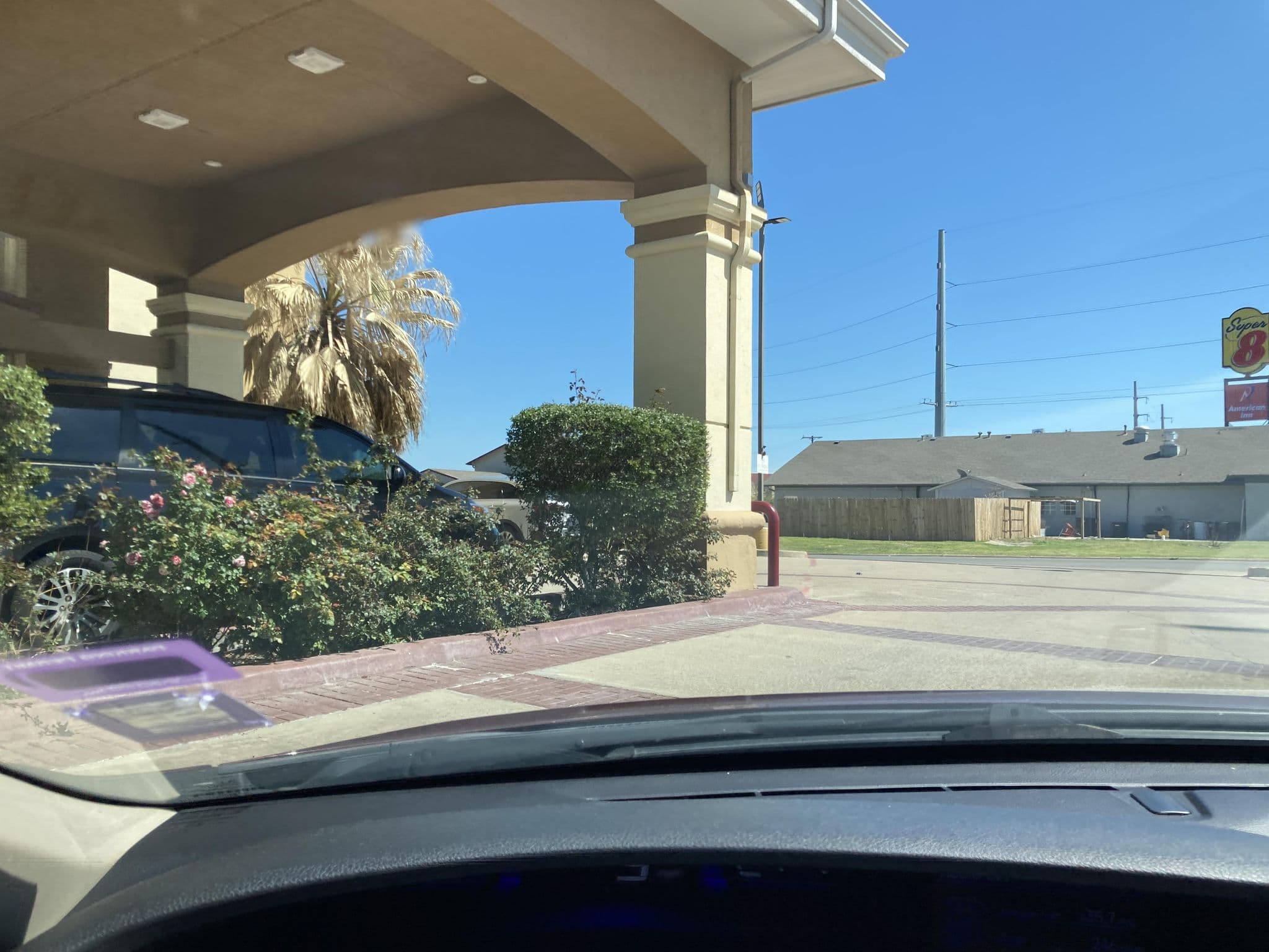 Street view near La Quinta, Corsicana — © gpennell (CC BY-SA · Mapillary)