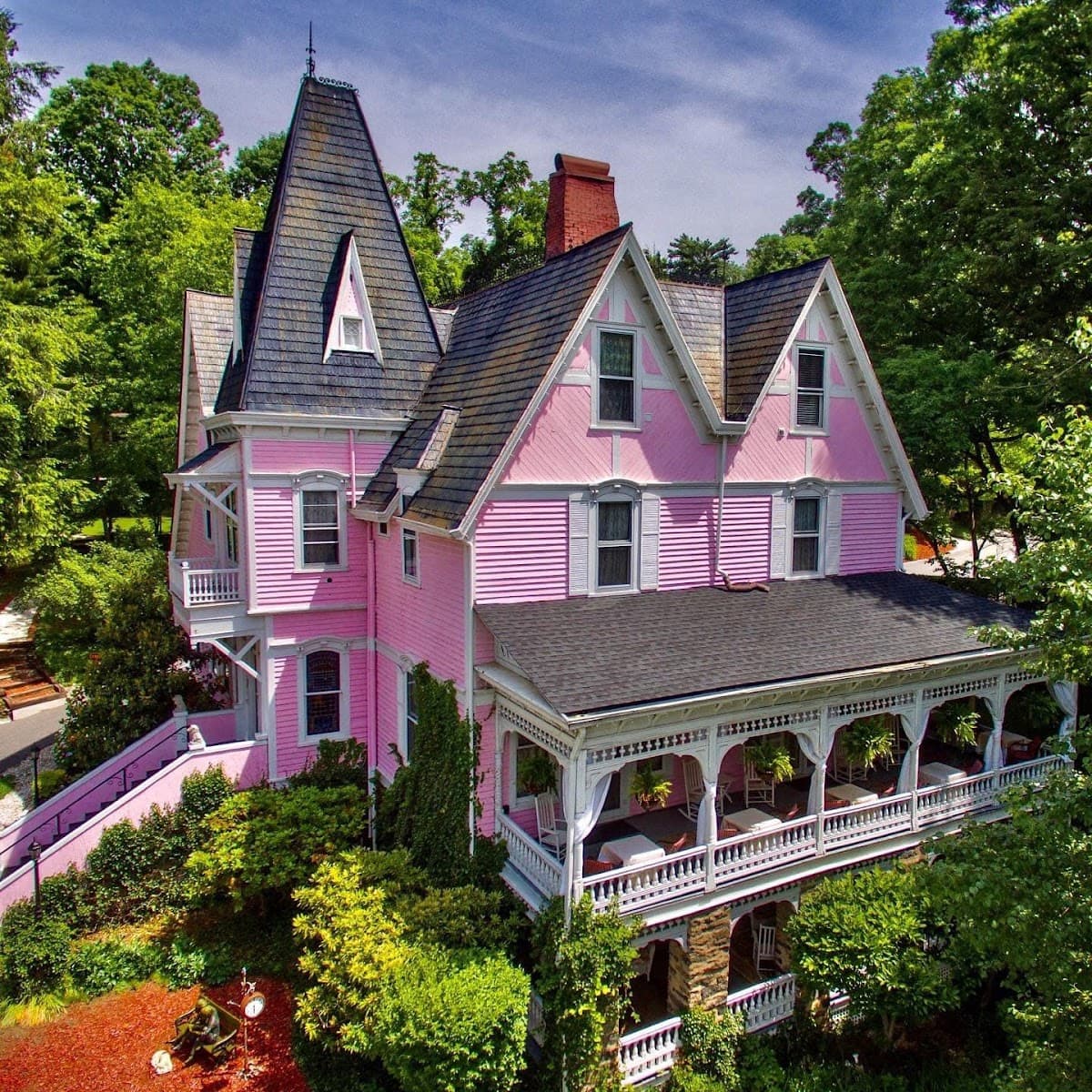 Cedar Crest Inn, Guesthouse in Asheville