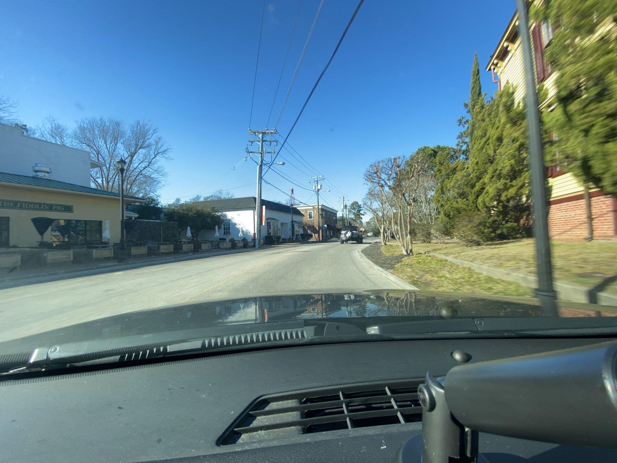 Street view near Mansion on Main Bed and Breakfast, Rushmere — © TSWindustries (CC BY-SA · Mapillary)