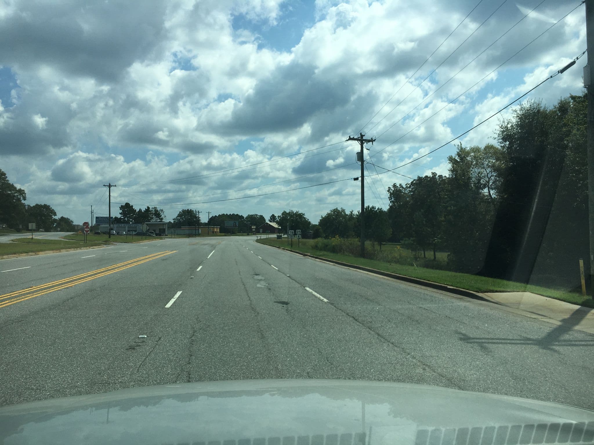 Street view near Royal Inn, Honea Path — © i_drive_alot (CC BY-SA · Mapillary)