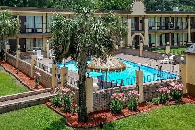 OYO Hotel Wade/Fayetteville I-95 South, Hotel in Eastover