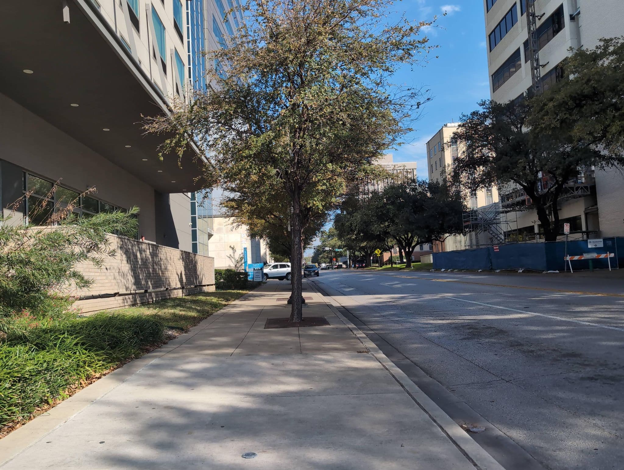 Street view near Home2 Suites by Hilton Dallas Downtown at Baylor Scott & White, Dallas — © gpennell (CC BY-SA · Mapillary)
