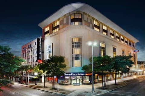 TownePlace Suites by Marriott San Antonio Downtown Riverwalk, Hotel in San Antonio