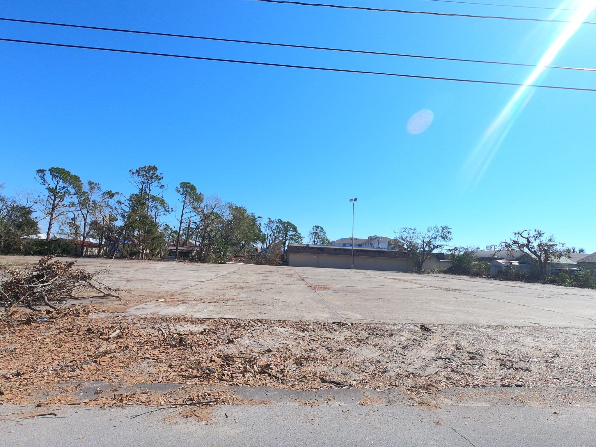 Street view near Tween Bays Motel Building 3, Pretty Bayou — © rcimagery (CC BY-SA · Mapillary)