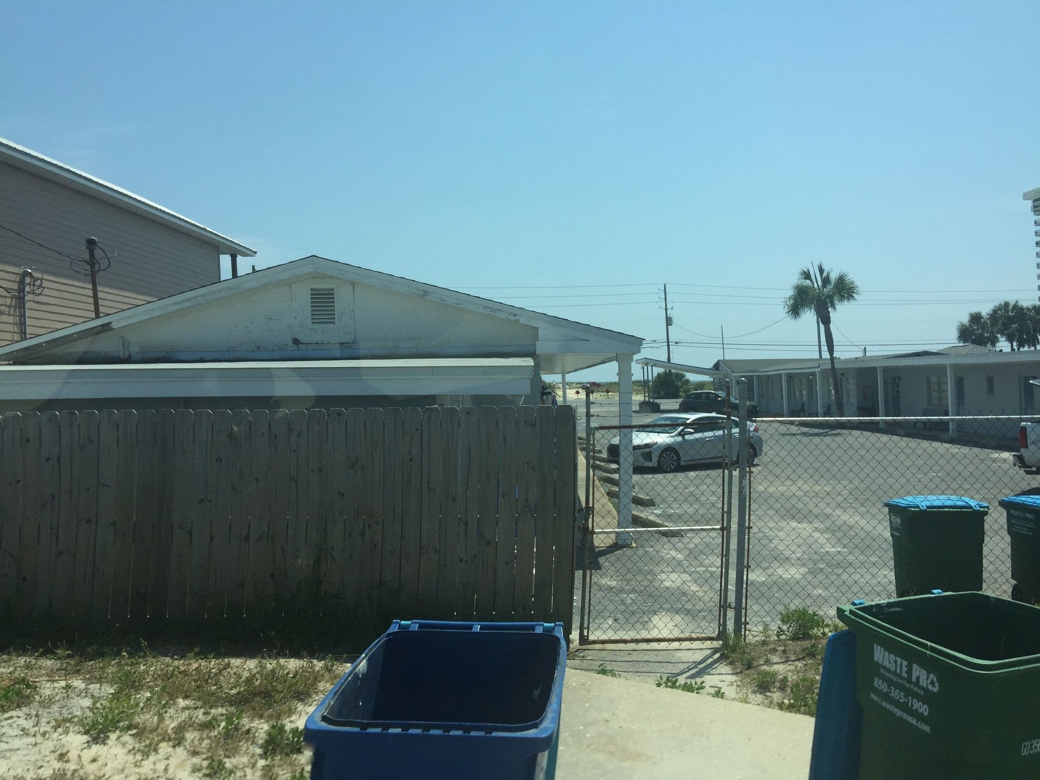 Street view near Seafoam Motel, Lower Grand Lagoon — © xswzaq (CC BY-SA · Mapillary)