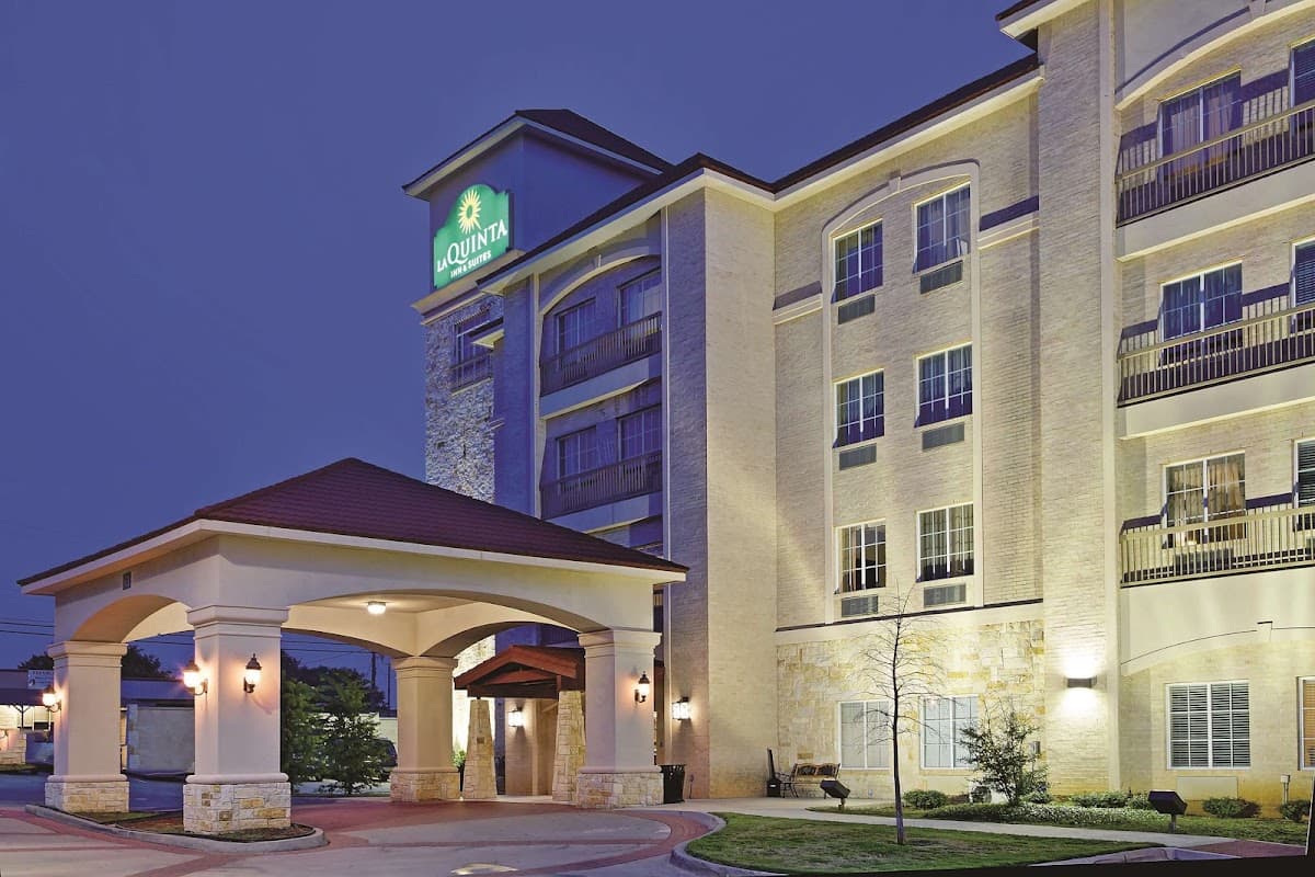 La Quinta Inn & Suites DFW Airport West - Euless, Hotel in Euless