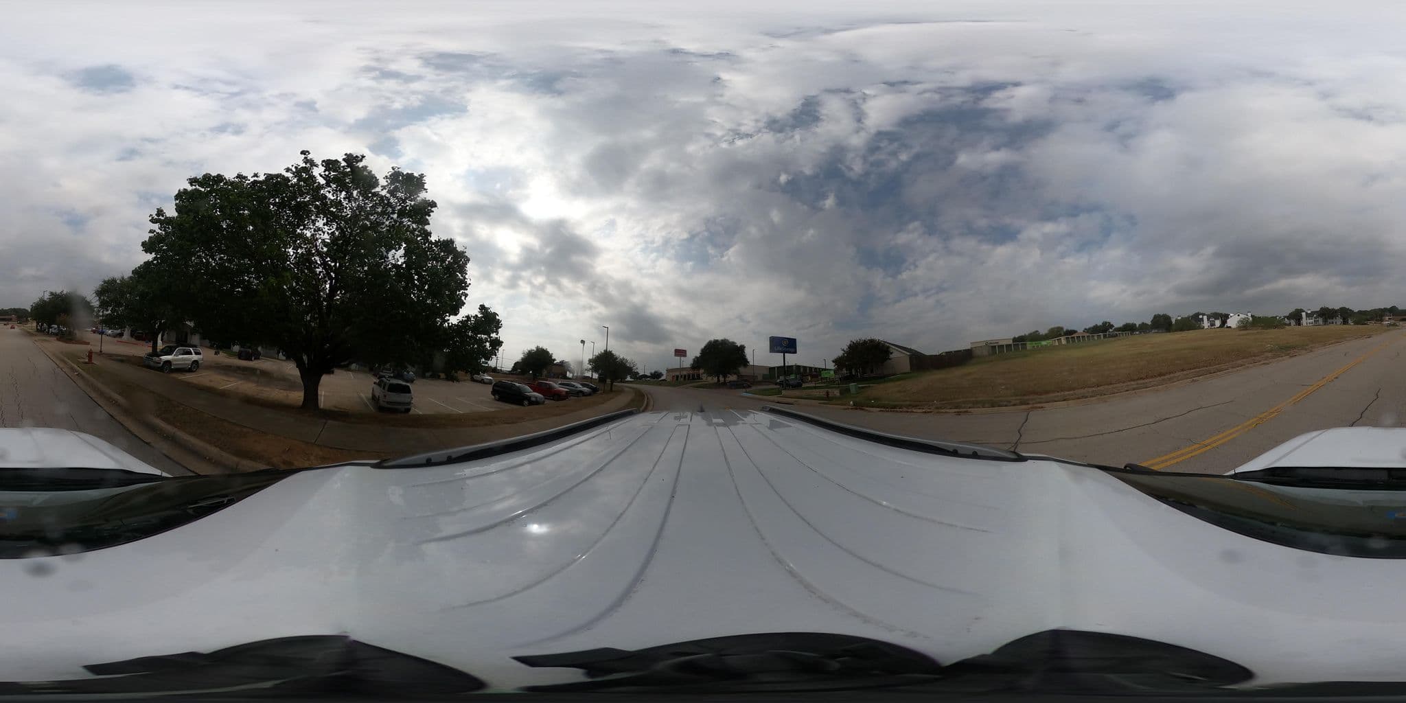Street view near Motel 6, Bedford — © scoutjoe (CC BY-SA · Mapillary)