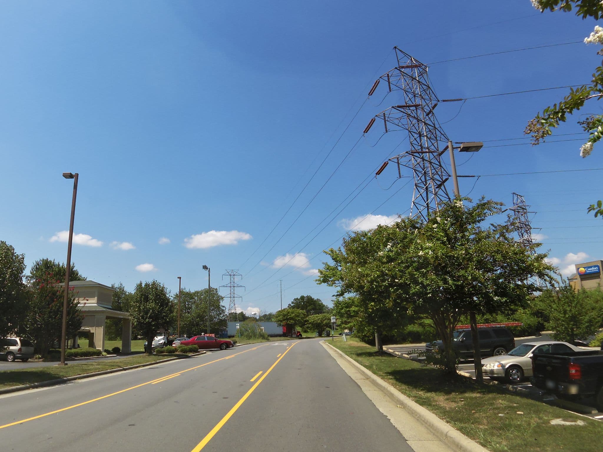 Street view near OYO Hotel Kannapolis, Kannapolis — © allen (CC BY-SA · Mapillary)