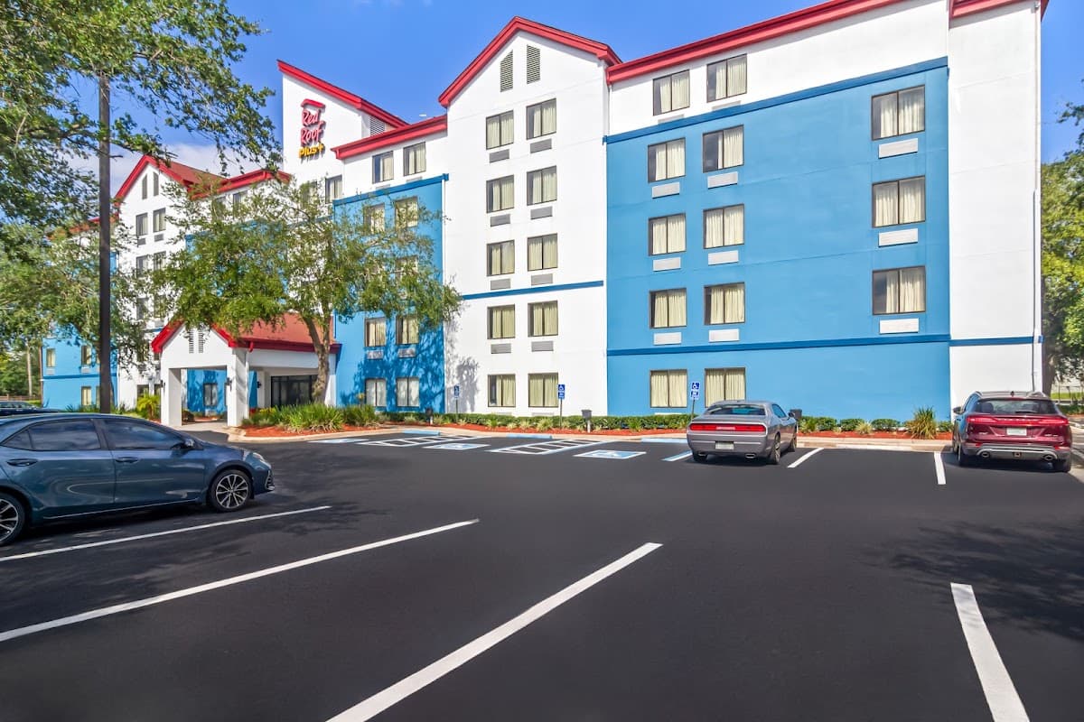 Red Roof PLUS+ Jacksonville - Southpoint, Hotel in Jacksonville