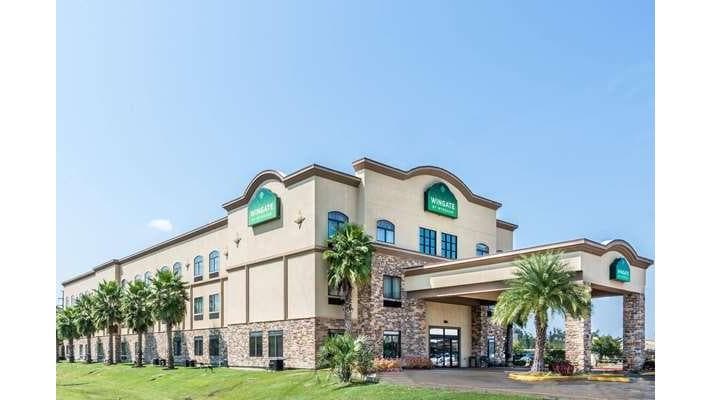 Wingate by Wyndham Lake Charles Casino Area, Hotel in Prien