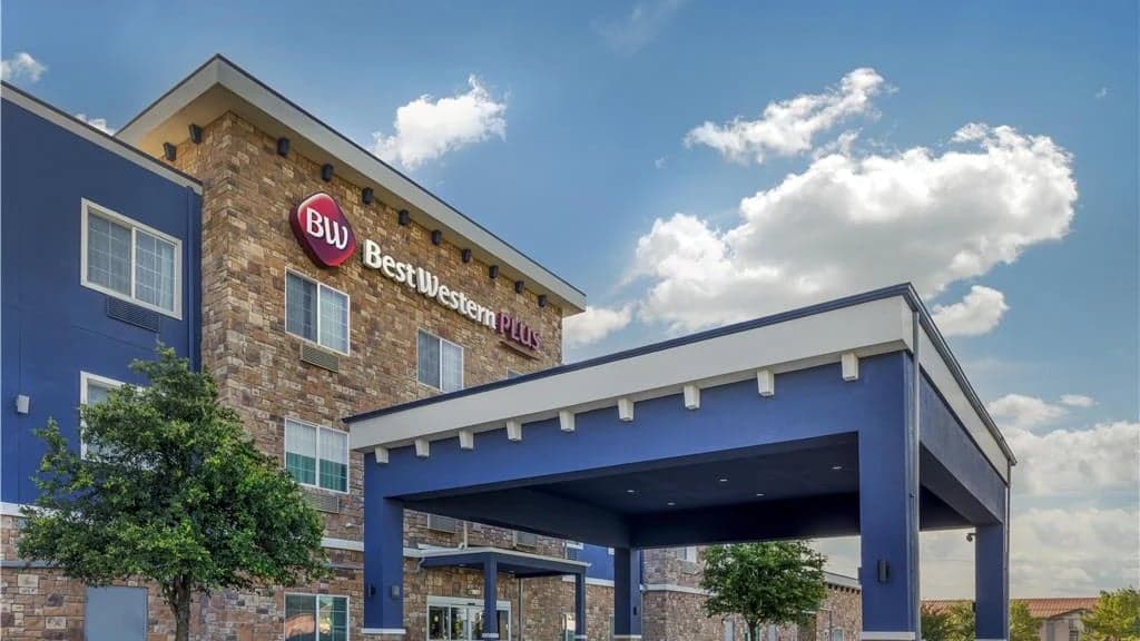 Best Western Plus Fort Worth Forest Hill Inn & Suites, Hotel in Forest Hill