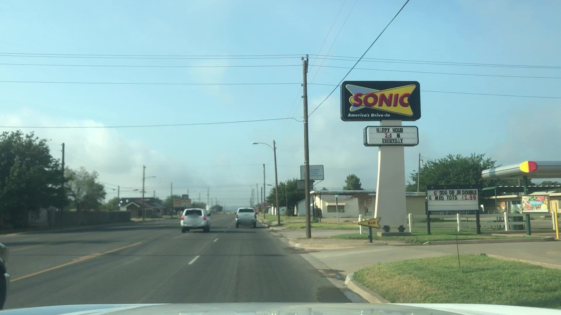 Street view near Budget Inn, Post — © lvl5 (CC BY-SA · Mapillary)