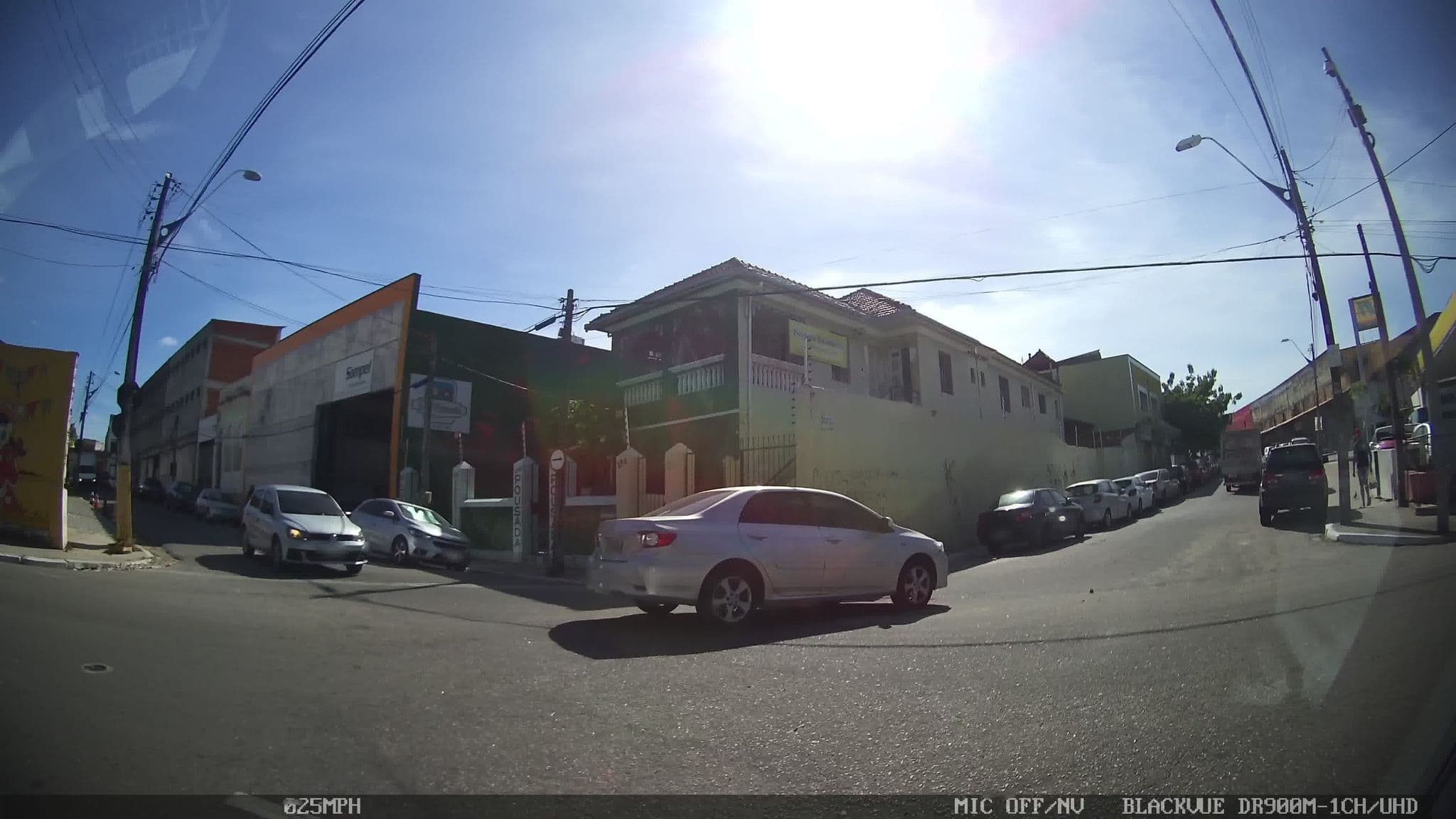 Street view near Pousada Bosque Central, Fortaleza — © kaart_1 (CC BY-SA · Mapillary)