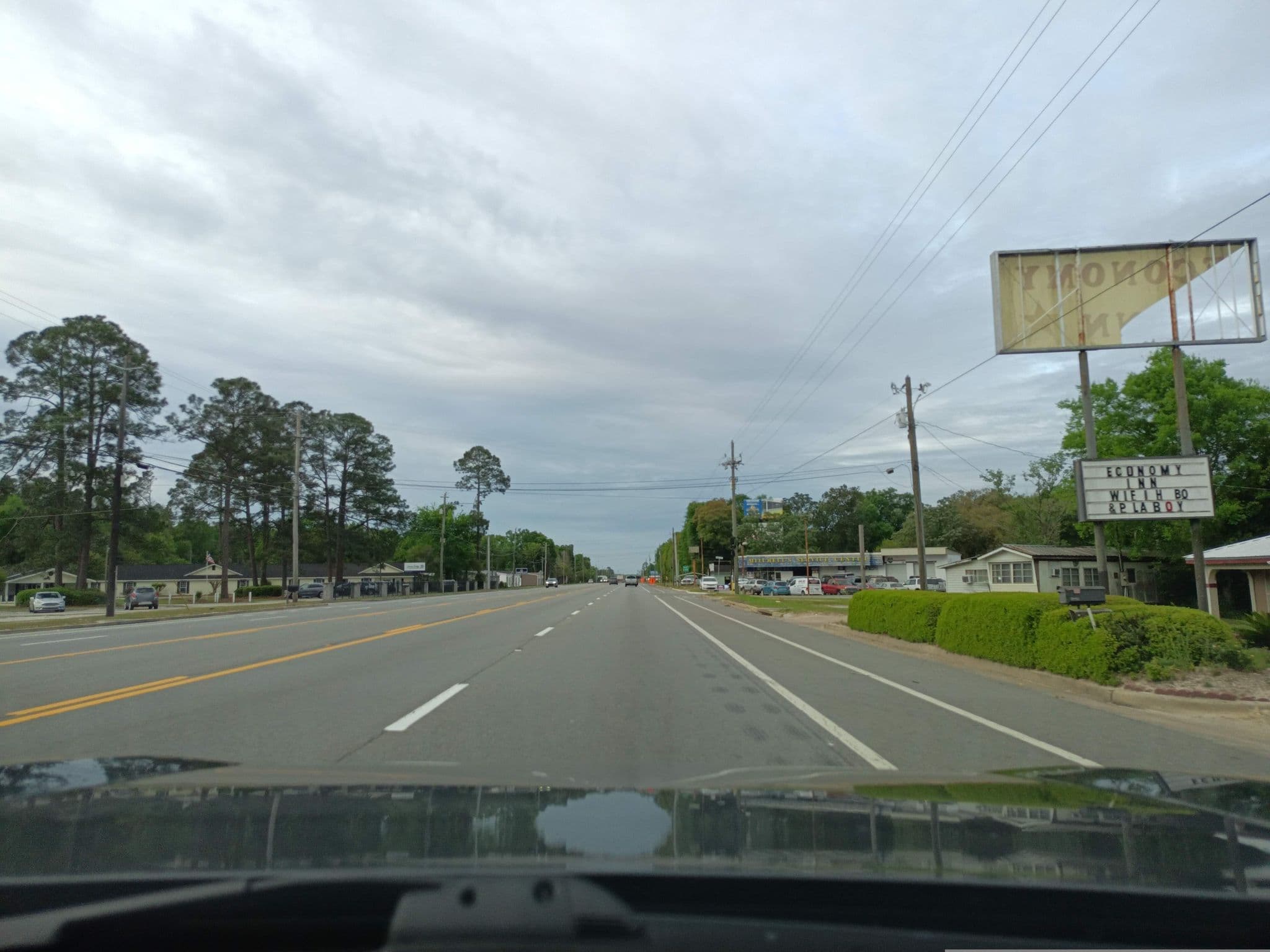 Street view near Economy Inn, Jesup — © apmwa (CC BY-SA · Mapillary)