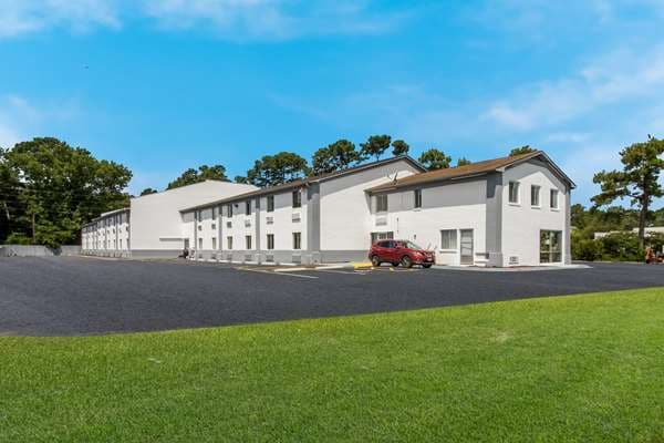 Econo Lodge Cherry Point, Motel in Havelock