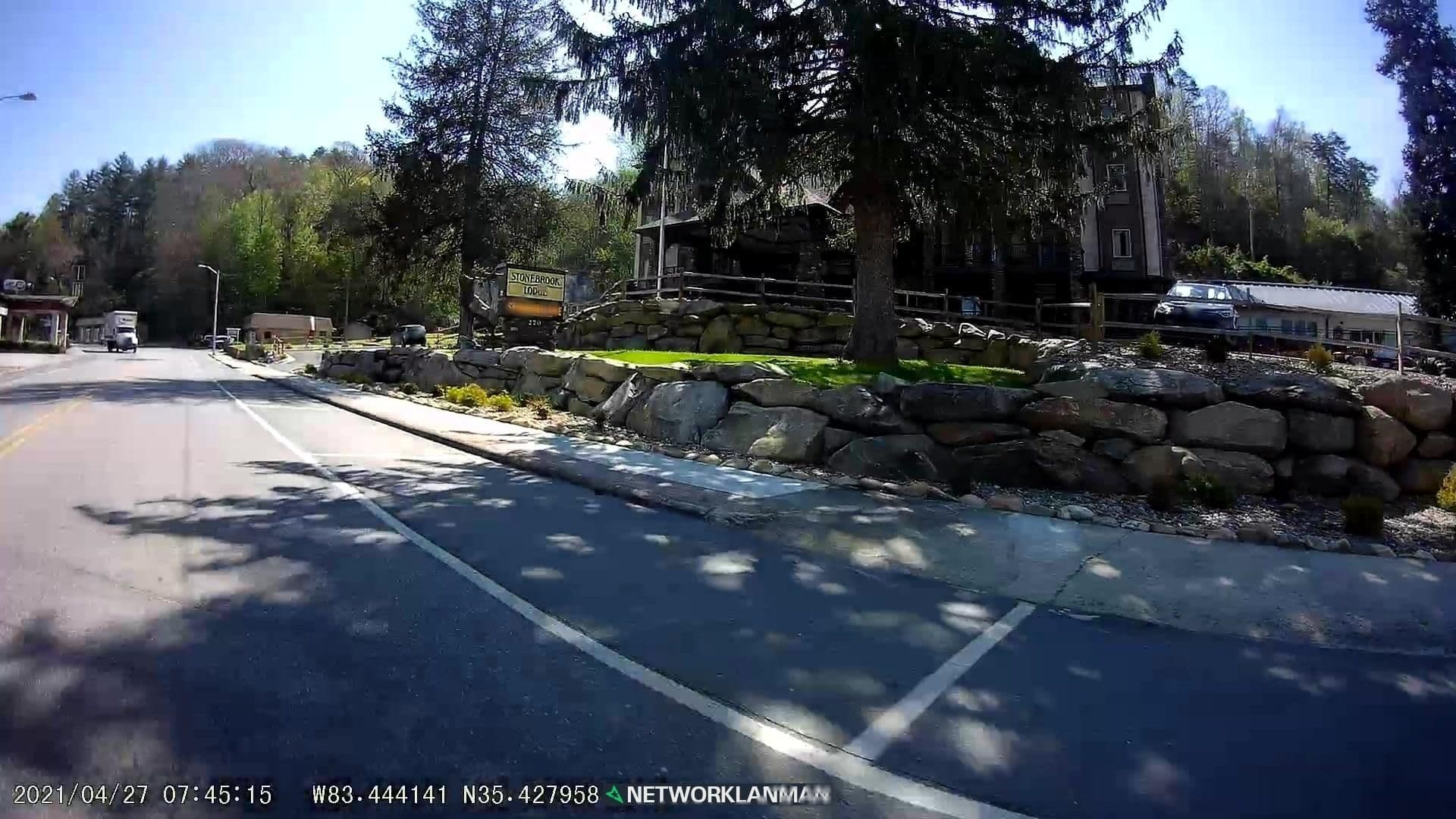 Street view near Stonebrook Lodge, Bryson City — © networklanman (CC BY-SA · Mapillary)