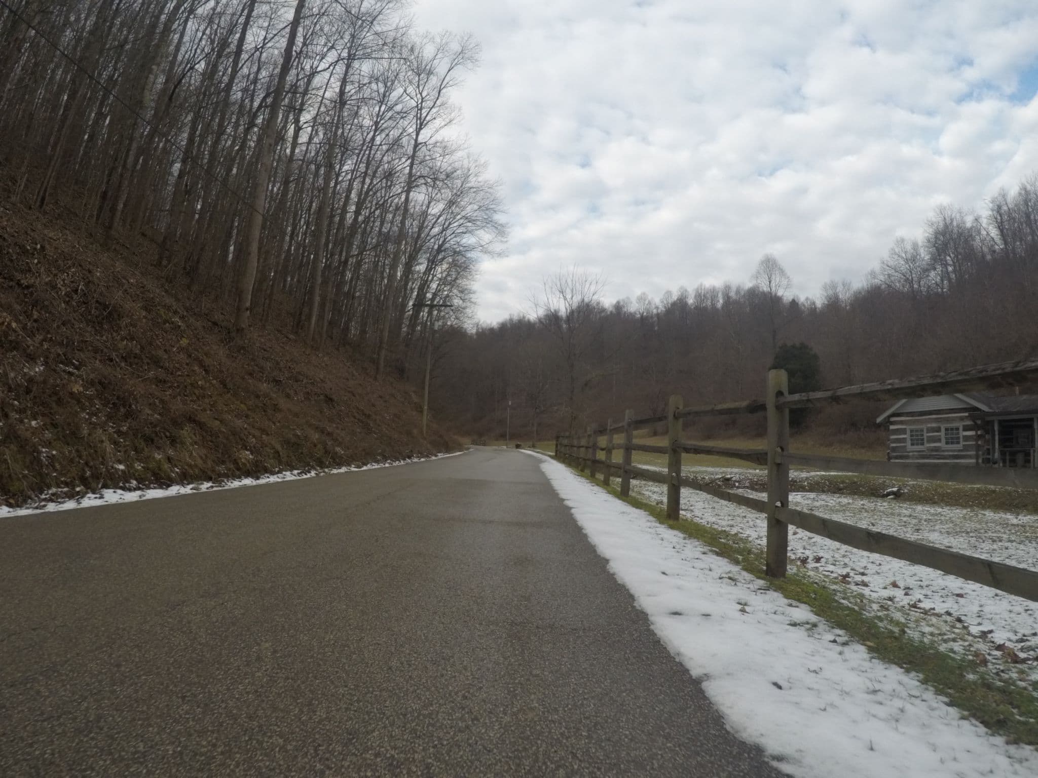 Street view near Blackberry Inn, Huntington — © pkoby (CC BY-SA · Mapillary)