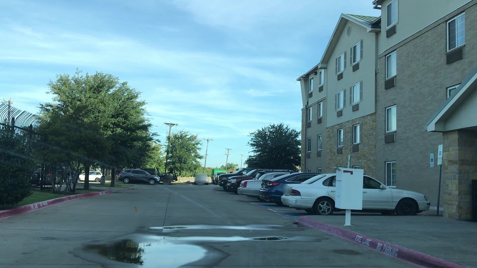 Street view near WoodSpring Suites, Rockwall — © lvl5 (CC BY-SA · Mapillary)