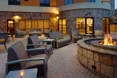 Courtyard Atlanta Conyers, Hotel in Conyers