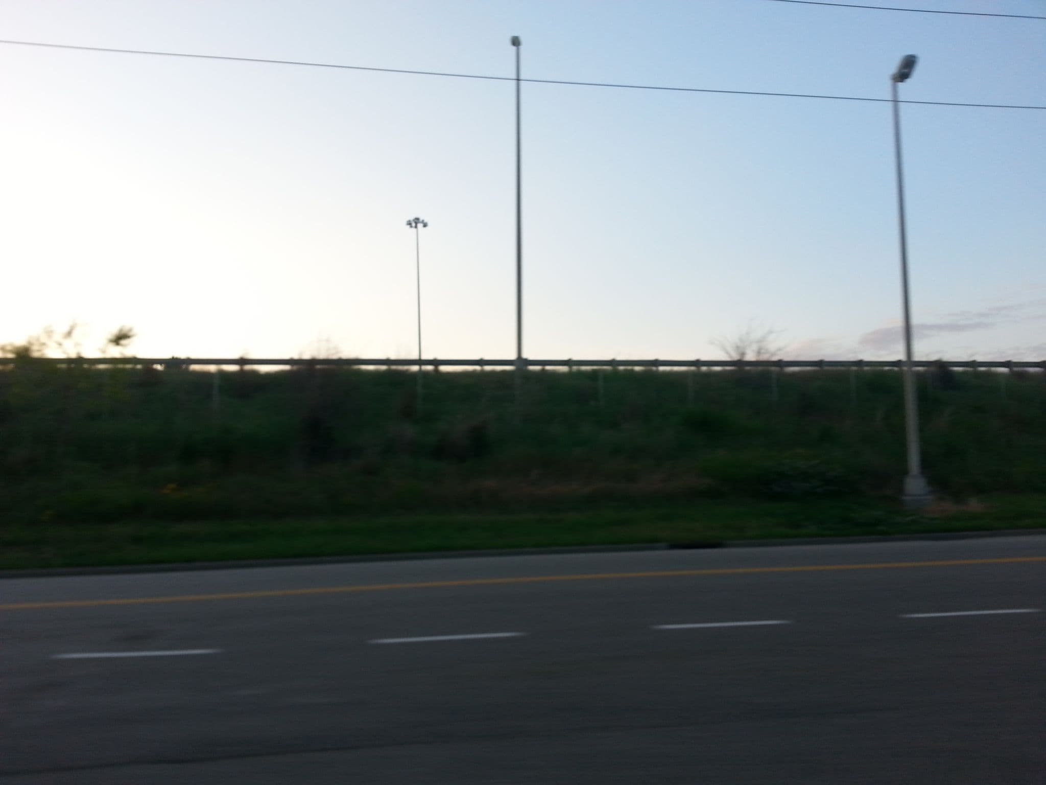 Street view near Holiday Inn Express & Suites Knoxville West - Papermill Dr, Knoxville — © allen (CC BY-SA · Mapillary)