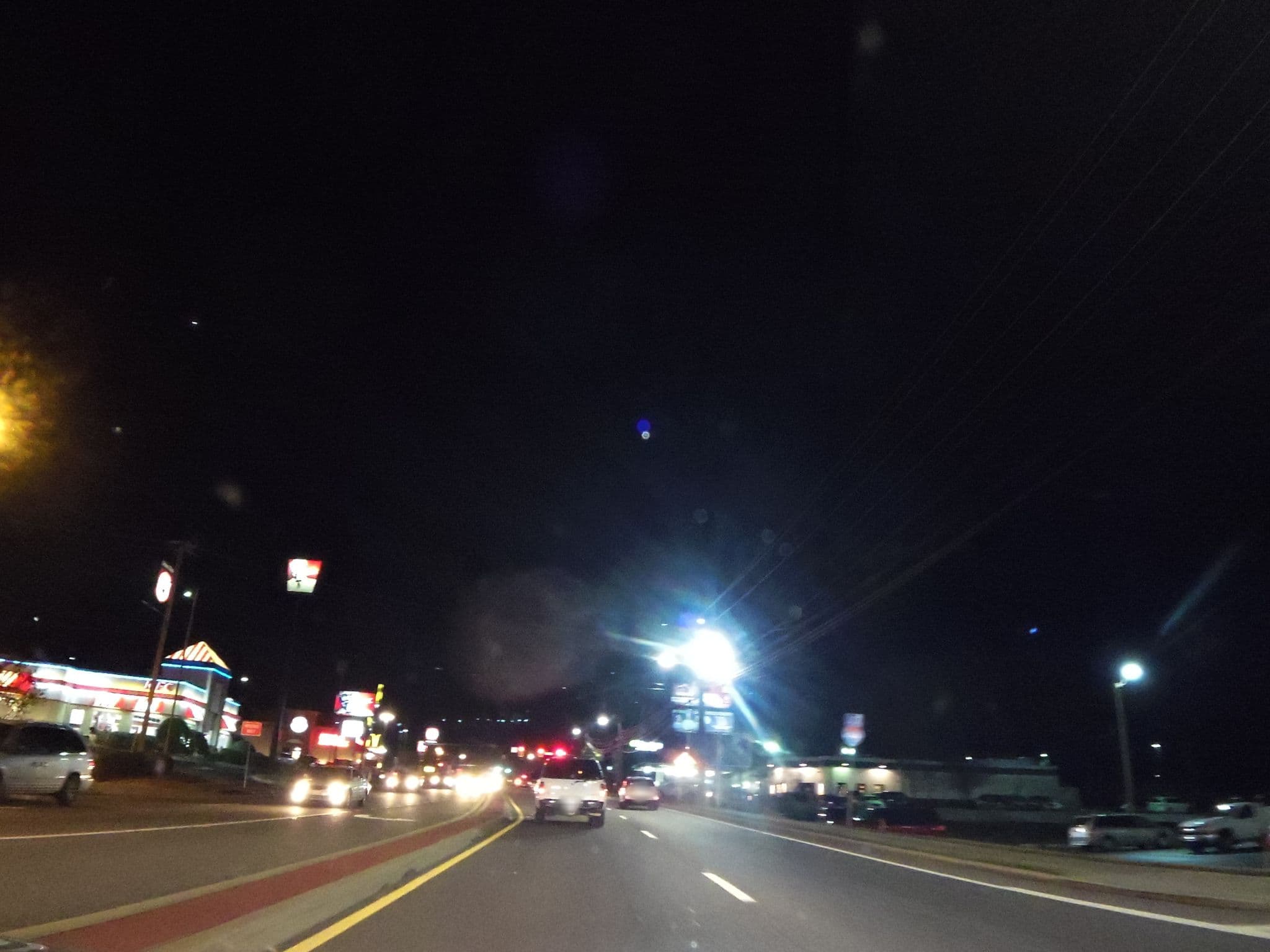 Street view near Days Inn, Dalton — © allen (CC BY-SA · Mapillary)