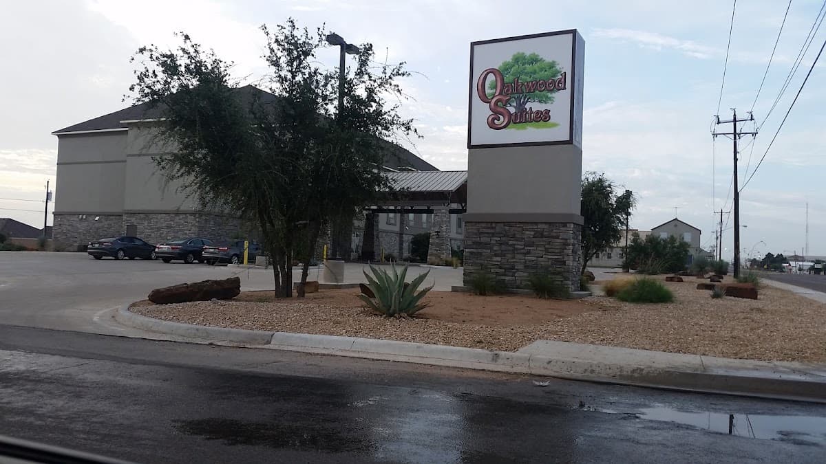 Oakwood Suites, Hotel in Andrews
