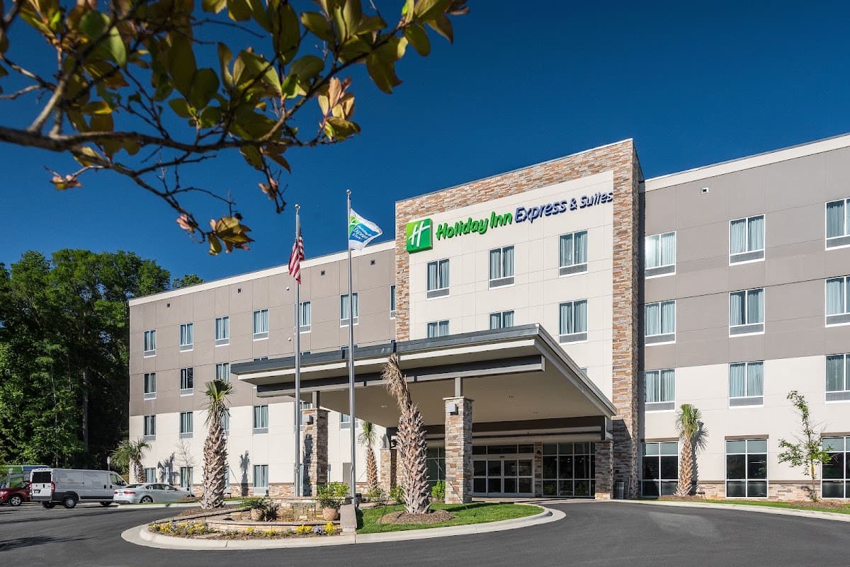 Holiday Inn Express & Suites Charlotte Airport, Hotel in Charlotte