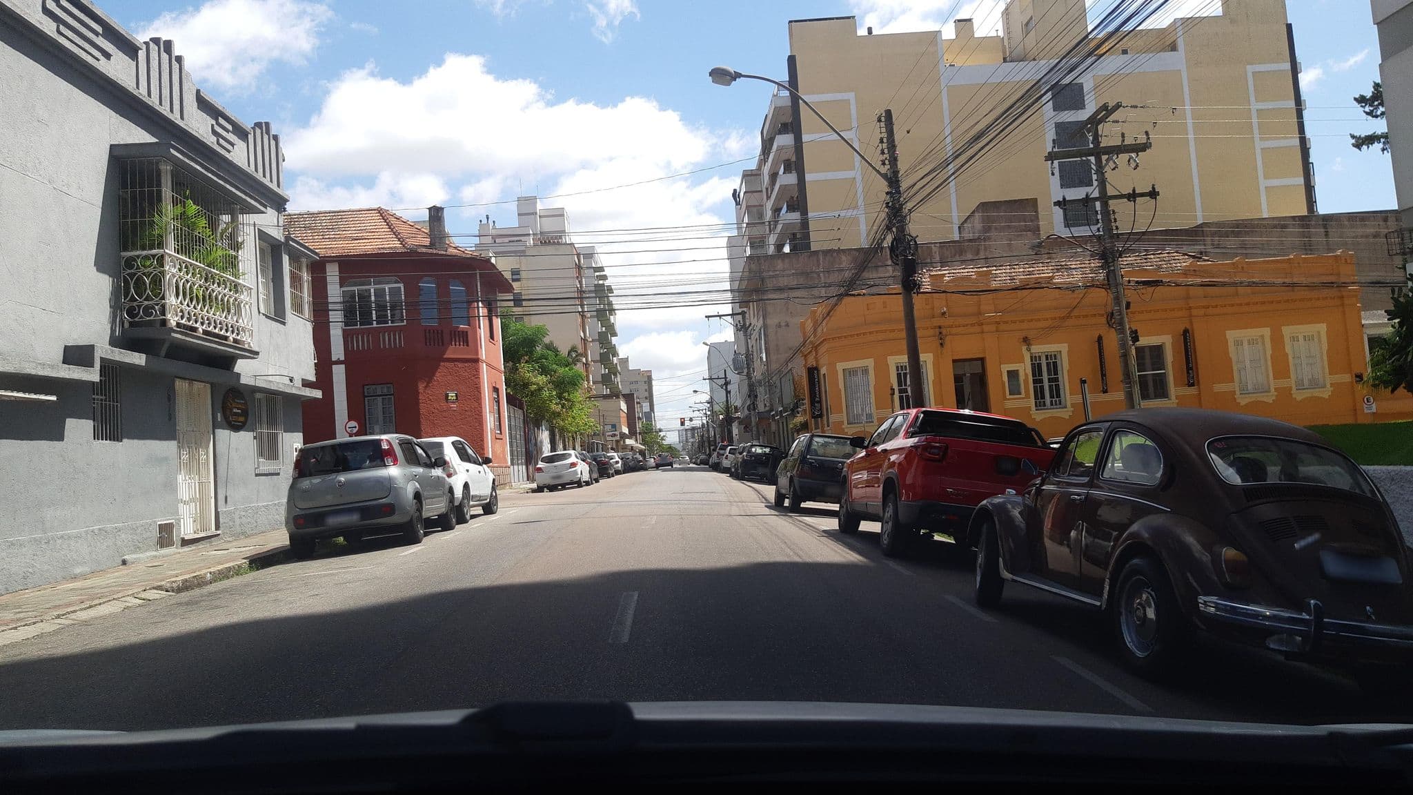 Street view near Hostel Casarão, Pelotas — © Kaart_Local (CC BY-SA · Mapillary)