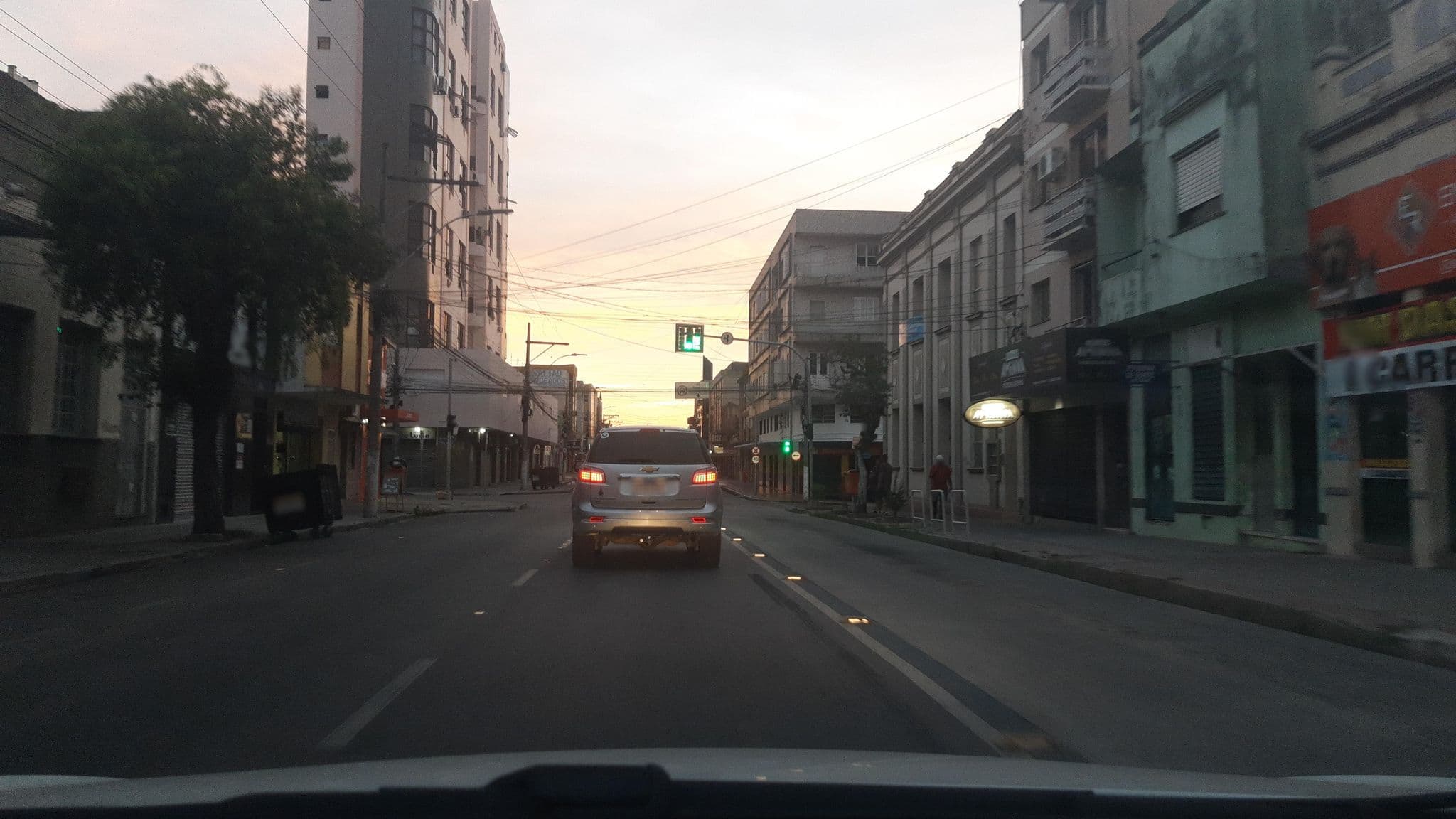 Street view near Pensionato Rhaízes, Pelotas — © Kaart_Local (CC BY-SA · Mapillary)