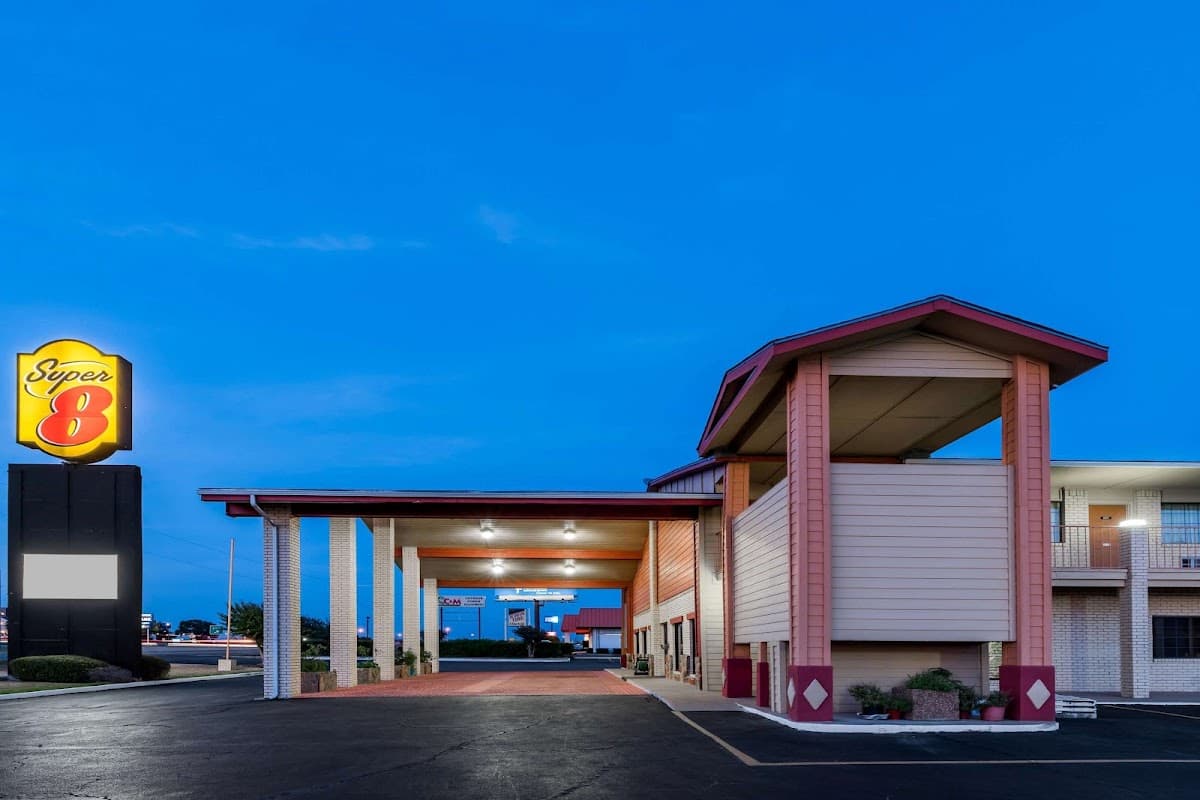 Super 8 by Wyndham Waco/Mall area TX, Motel in Woodway