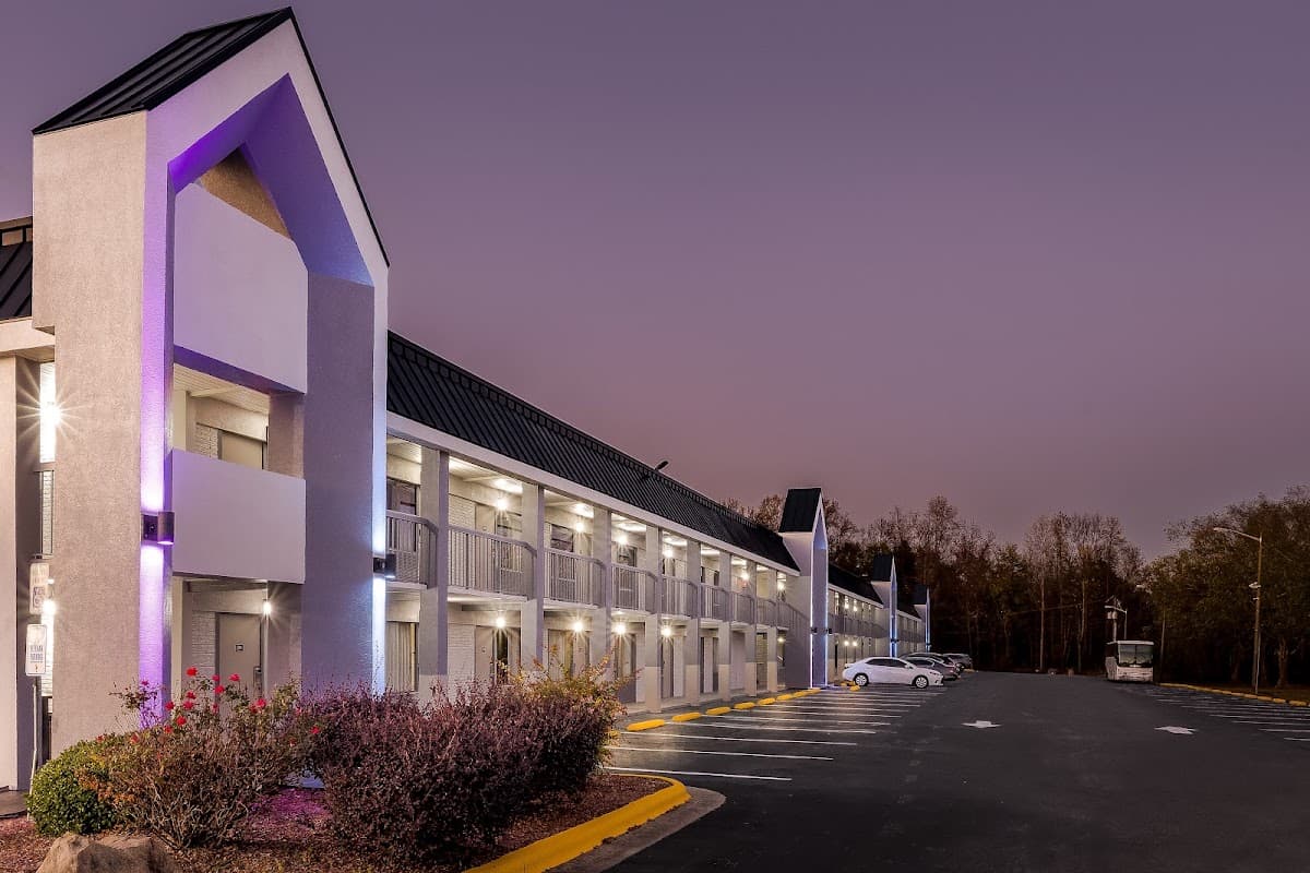 Super 8 by Wyndham Garysburg/Roanoke Rapids, Motel in Roanoke Rapids