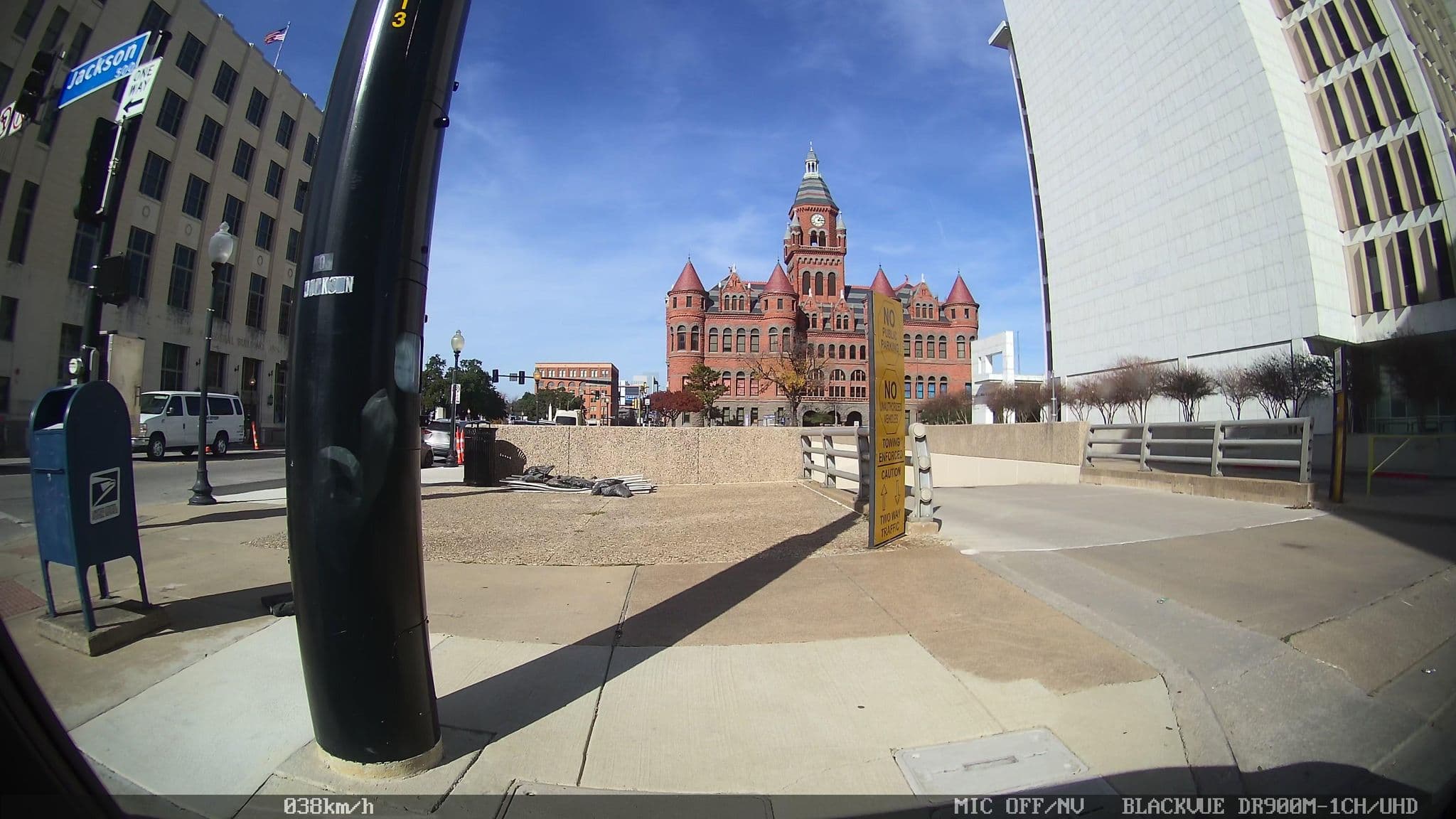Street view near Holiday Inn Express Dallas Downtown, Dallas — © piligab (CC BY-SA · Mapillary)