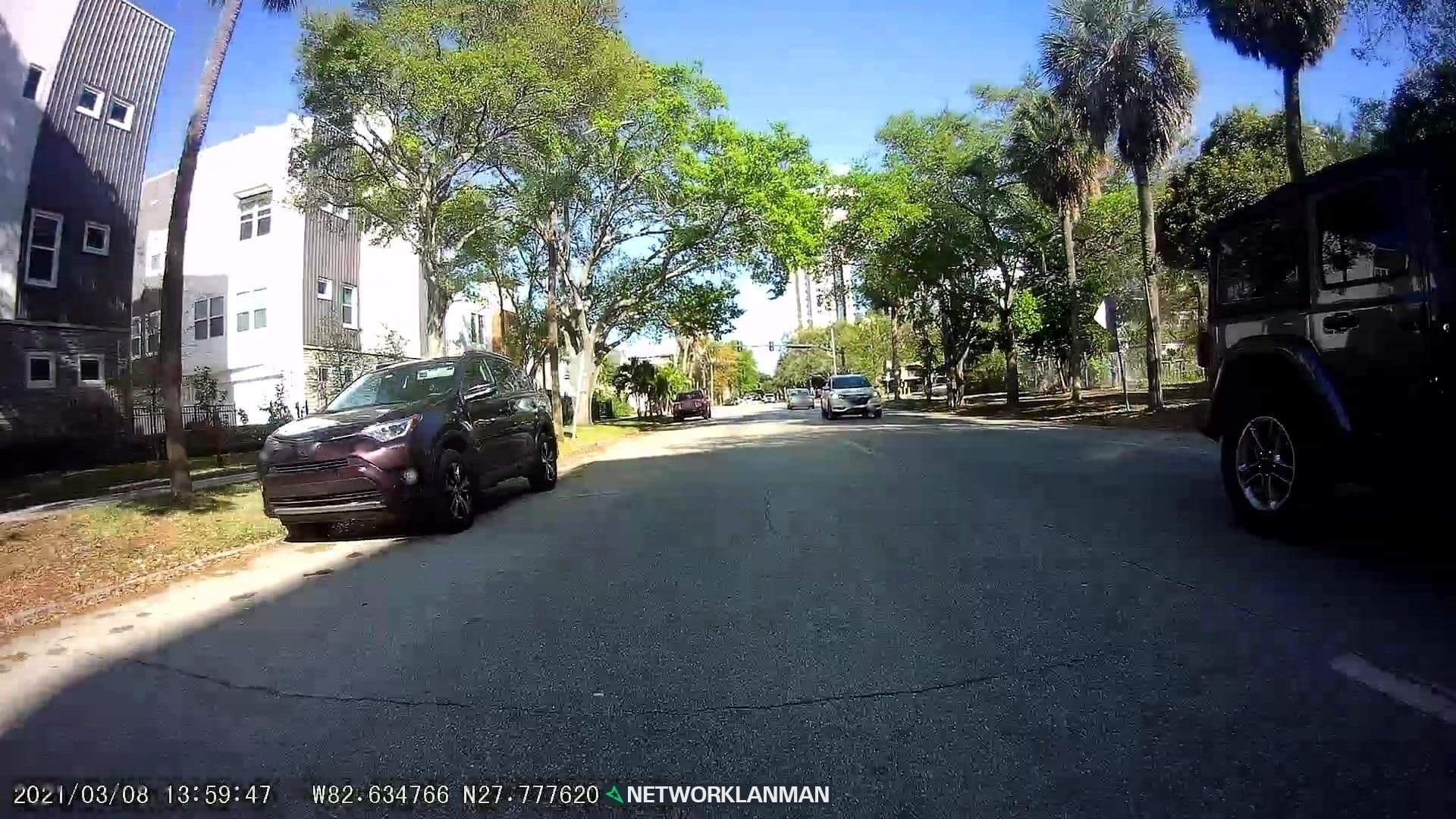 Street view near La Veranda Bed & Breakfast, St. Petersburg — © networklanman (CC BY-SA · Mapillary)