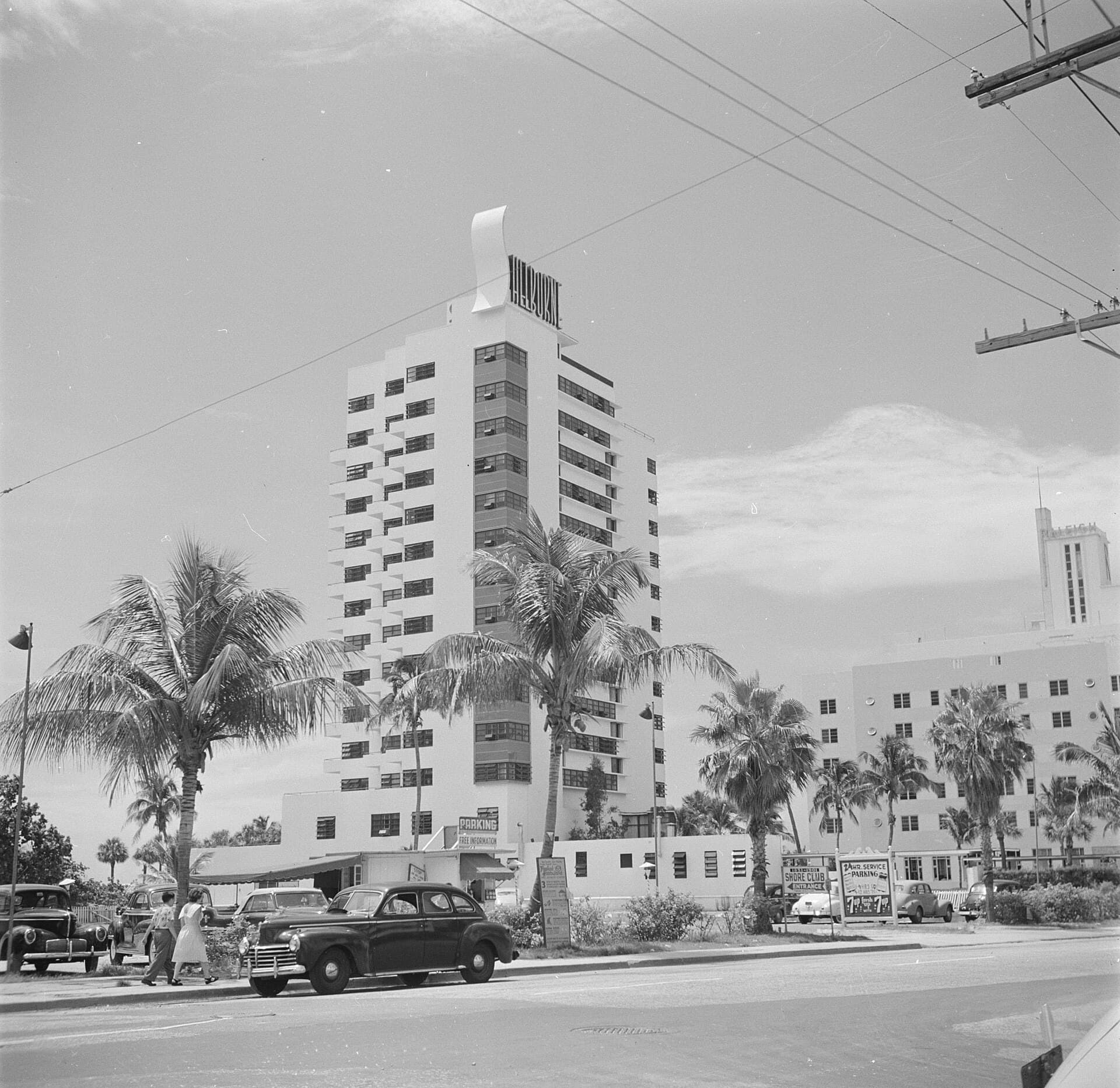 Shelborne South Beach (via Wikimedia Commons, CC0)