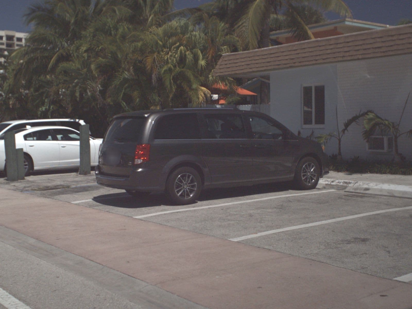 Street view near Great Escape Inn, Lauderdale-by-the-Sea — © fdot_vl (CC BY-SA · Mapillary)