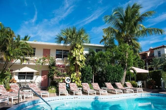 Shore Haven Resort Inn, Motel in Lauderdale-by-the-Sea