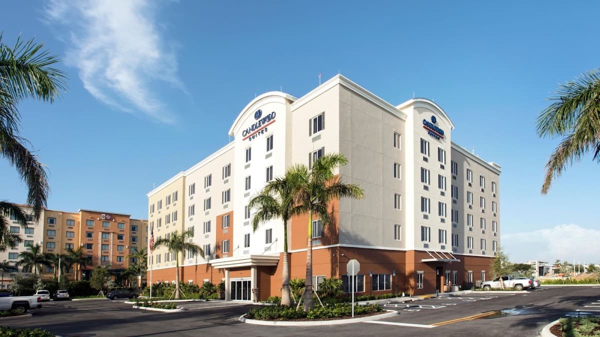 Candlewood Suites Miami Exec Airport - Kendall, Hotel in Country Walk