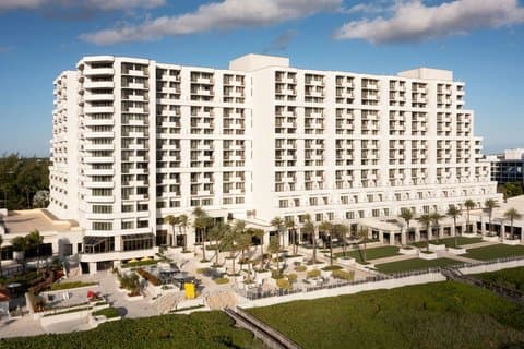 Fort Lauderdale Marriott Harbor Beach Resort & Spa, Hotel in Sunrise