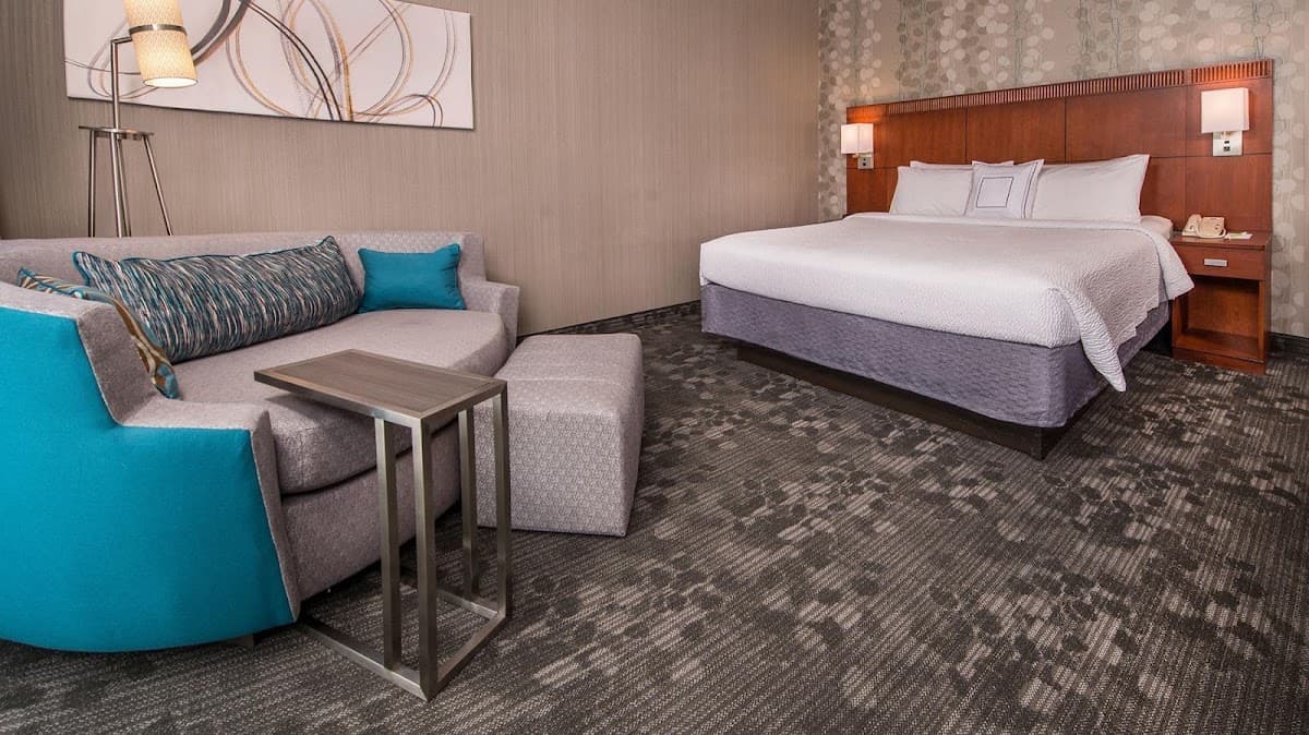 Courtyard Dulles Airport Chantilly, Hotel in Chantilly