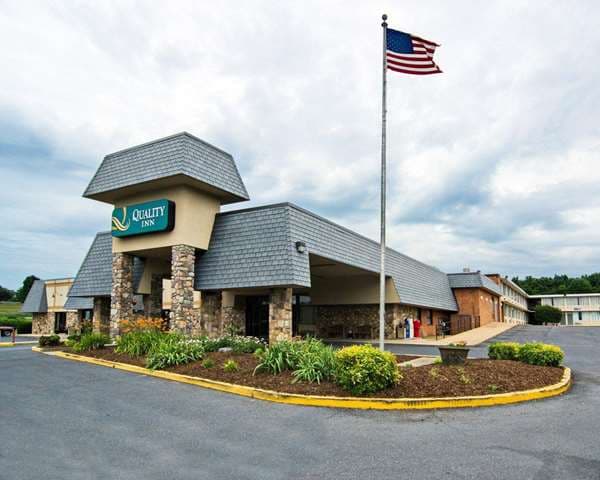 Quality Inn Shenandoah Valley, Hotel in New Market