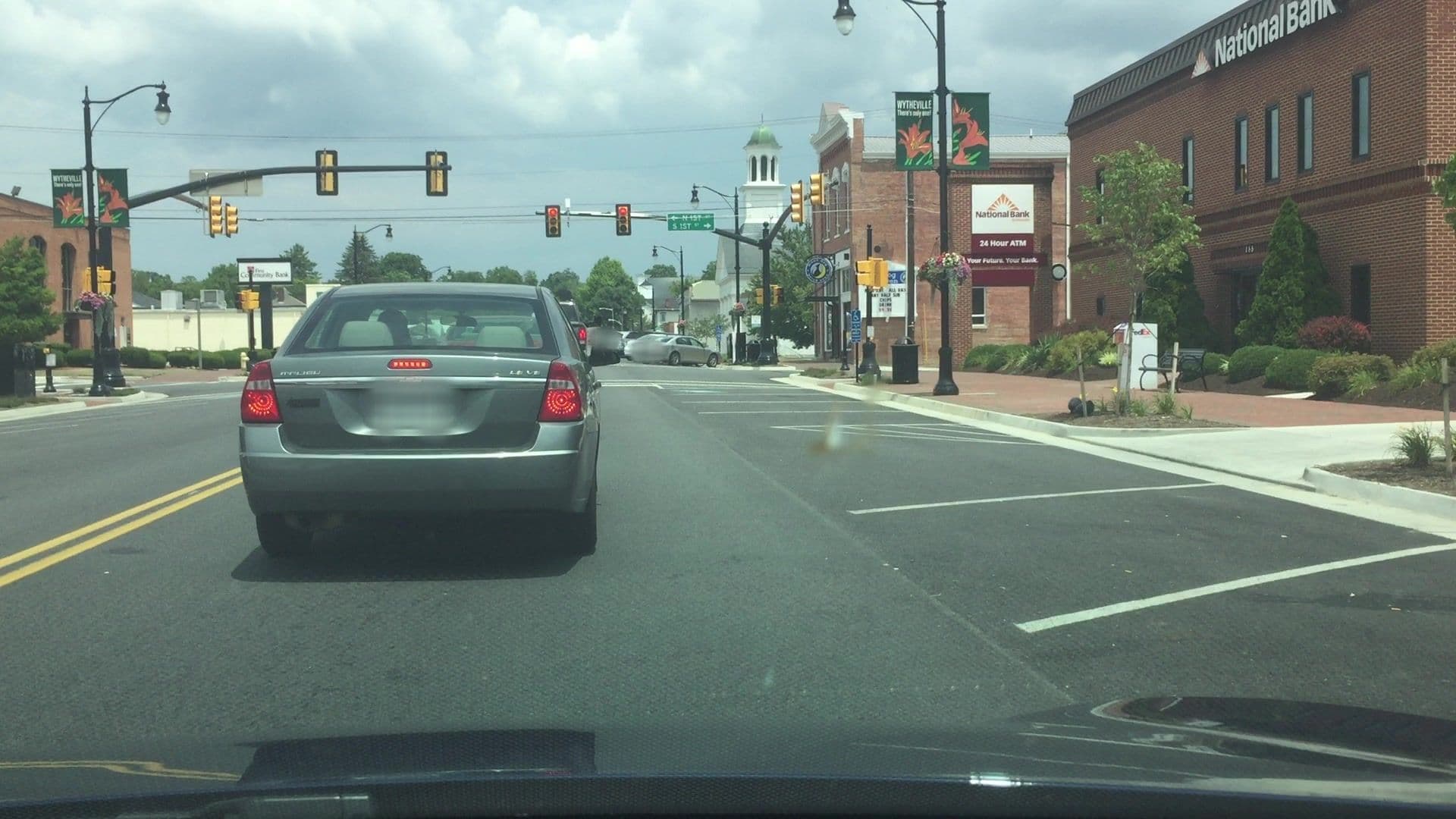 Street view near The Bolling Wilson Hotel, Ascend Hotel Collection, Wytheville — © lvl5 (CC BY-SA · Mapillary)