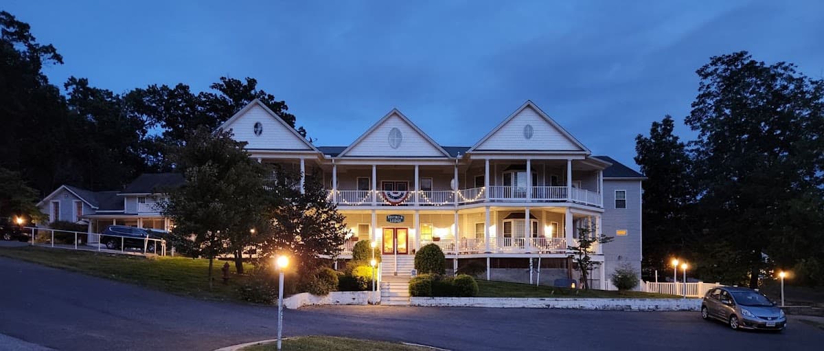 Acorn Hill Lodge, Guesthouse in West Lynchburg