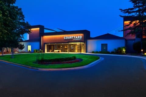 Courtyard Dulles Airport Herndon/Reston, Hotel in Herndon