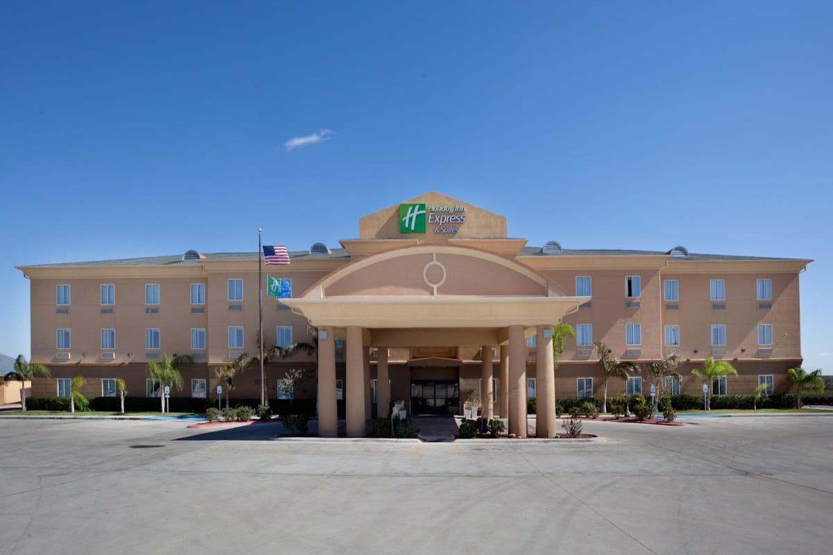 Holiday Inn Express & Suites Zapata, Hotel in Falcon Lake Estates