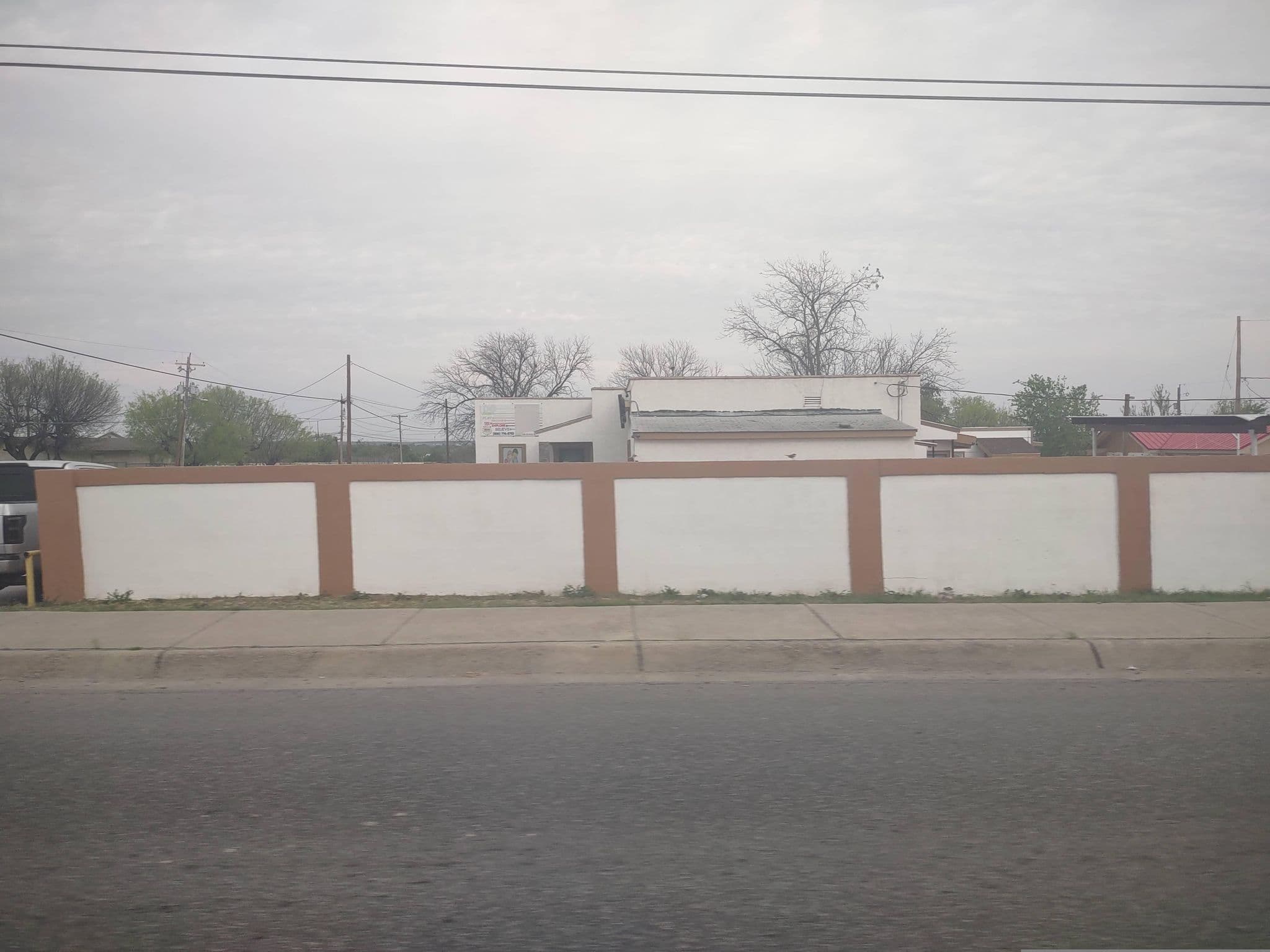 Street view near Executive Inn & Kitchenette Suites-Eagle Pass TX, Eagle Pass — © BulkHabbit (CC BY-SA · Mapillary)
