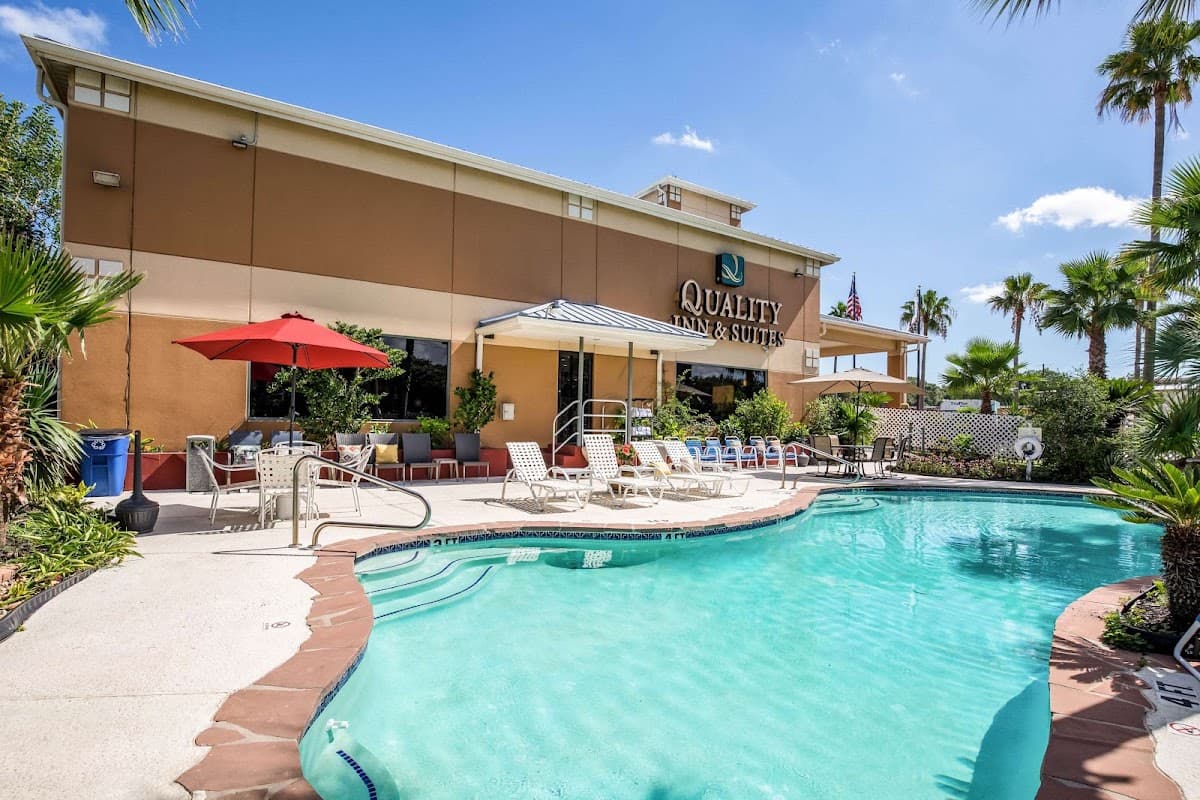 Quality Inn & Suites Seabrook- Nasa- Kemah, Hotel in El Lago