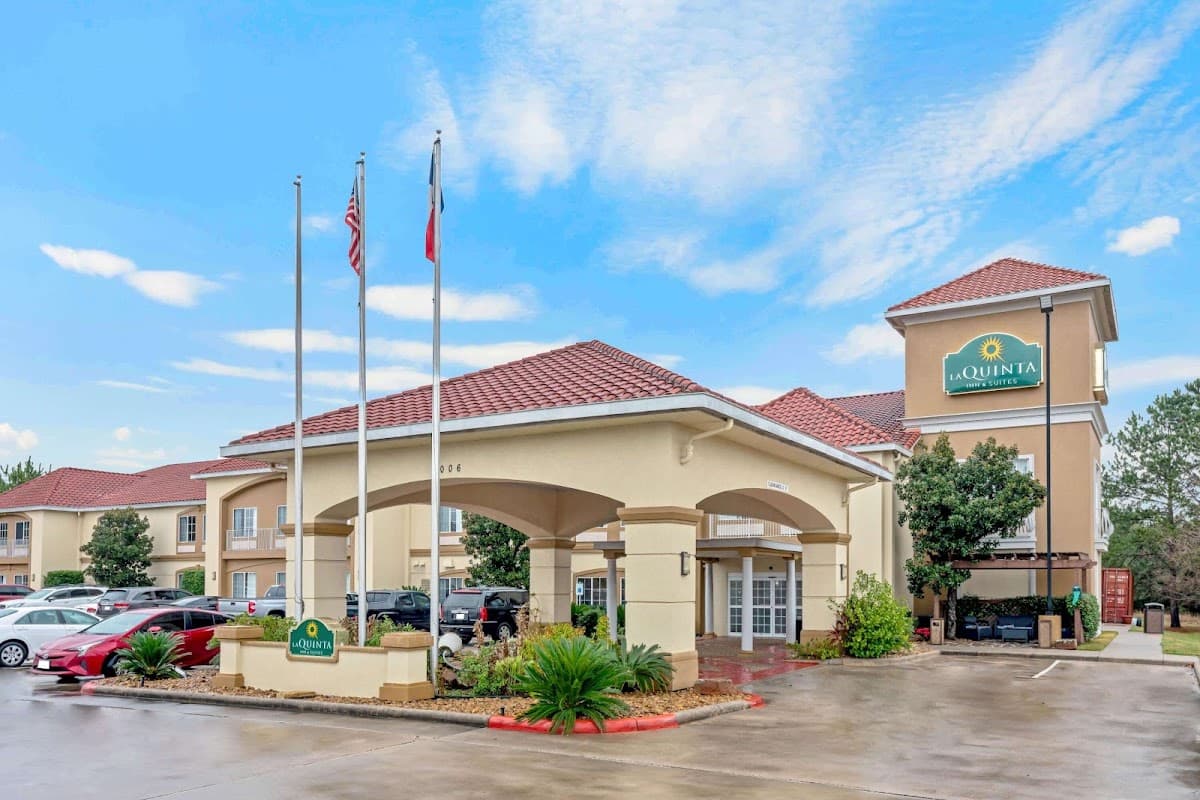 La Quinta Inn & Suites Conroe, Hotel in Panorama Village